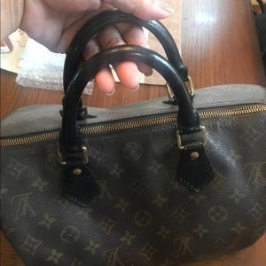 🔴SOLD🔴LV speedy 30 Refinished w/ black paint.